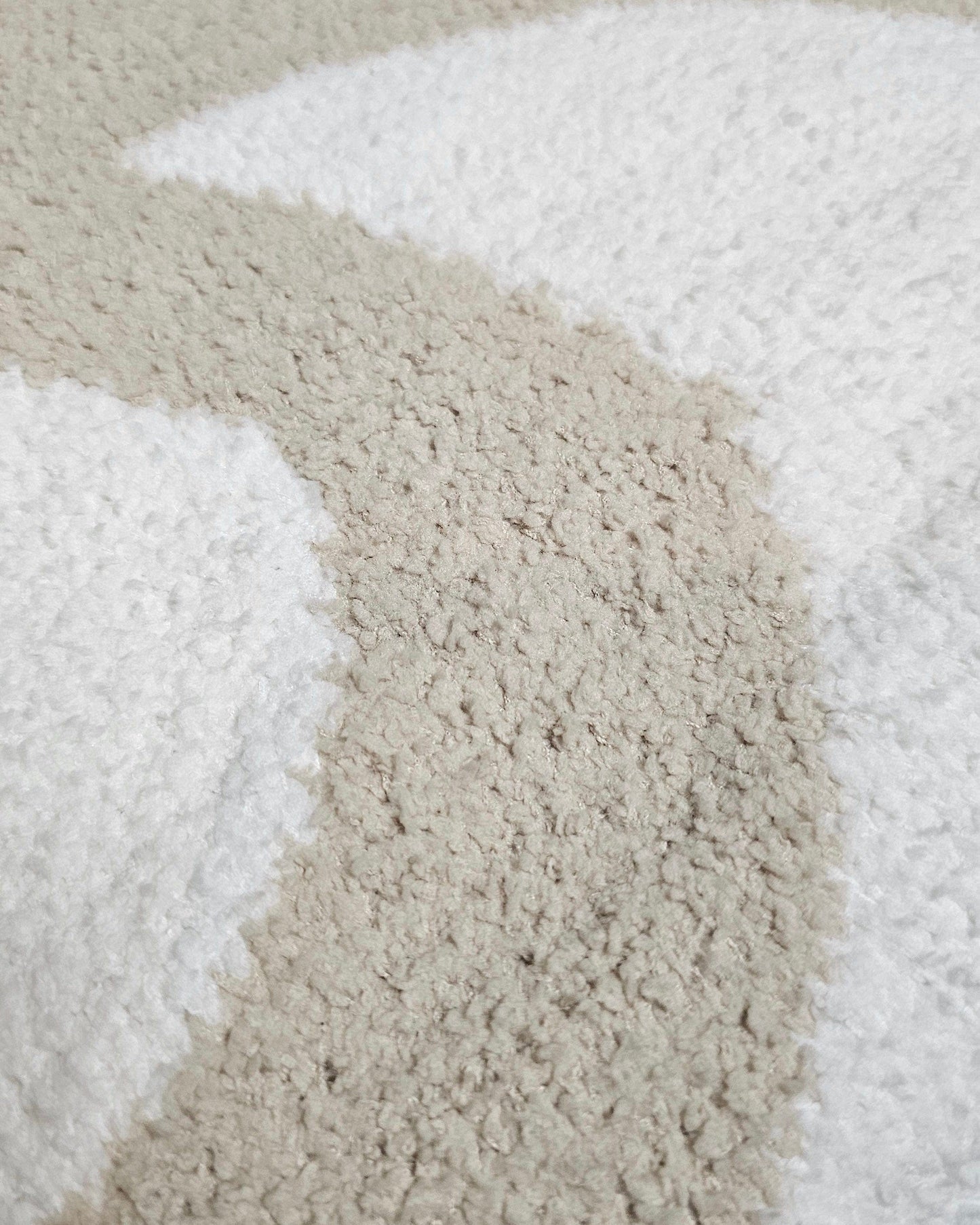 The Moose Nest Blanket Wave The Wave Throw Cozy Luxury Throw Blanket Washable bedding Durable Blanket Beach Travel Blanket Dog friendly home Easy care Coastal decor Minimalist home decor and bedding The Wave Throw