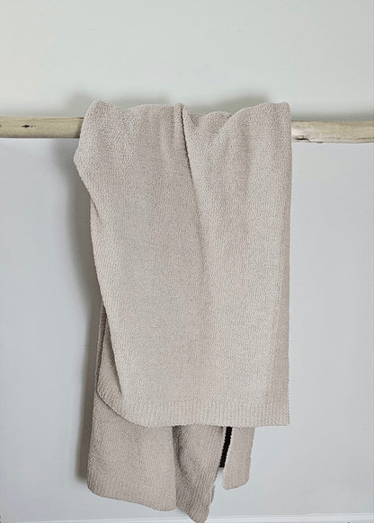 The Moose Nest Blanket The Fossil Nest Throw Cozy Luxury Throw Blanket Washable bedding Durable Blanket Beach Travel Blanket Dog friendly home Easy care Coastal decor Minimalist home decor and bedding The Fossil Nest Throw