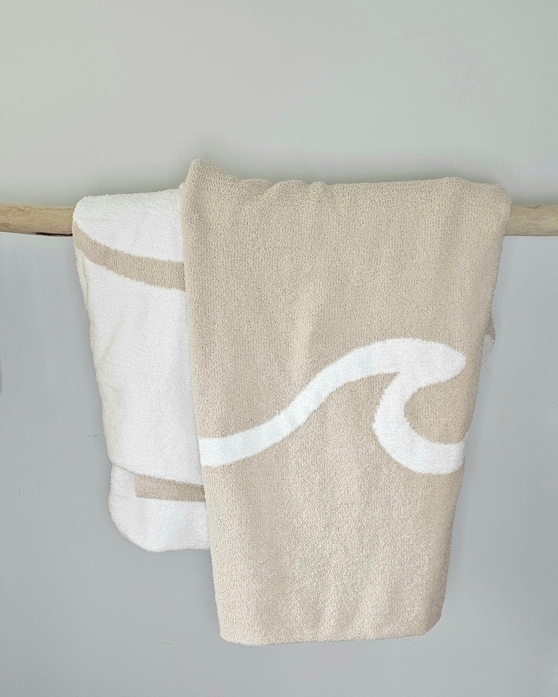 The Moose Nest Blanket Wave The Wave Throw Cozy Luxury Throw Blanket Washable bedding Durable Blanket Beach Travel Blanket Dog friendly home Easy care Coastal decor Minimalist home decor and bedding The Wave Throw