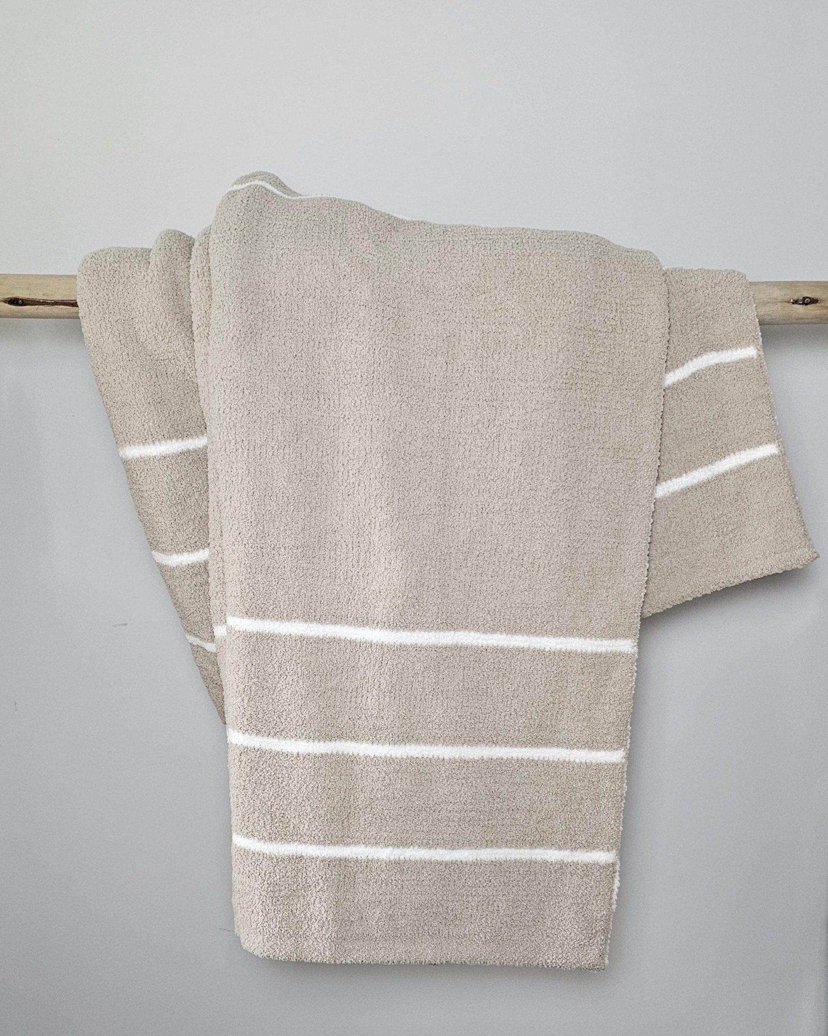 Ultra Plush throw Blanket, Similar to sunday citizen dupe, marshmallow throw, snug throw blanket, double layer throw, cold weather bedding, warm blanket, beach decor, coastal decor, greige throw, warm grey blanket, striped throw, snag proof blankets, pet bedding, pet friendly blanket, dog lovers throw, dog bedding, small business bedding, modern home decor, barefoot dreams dupe throw