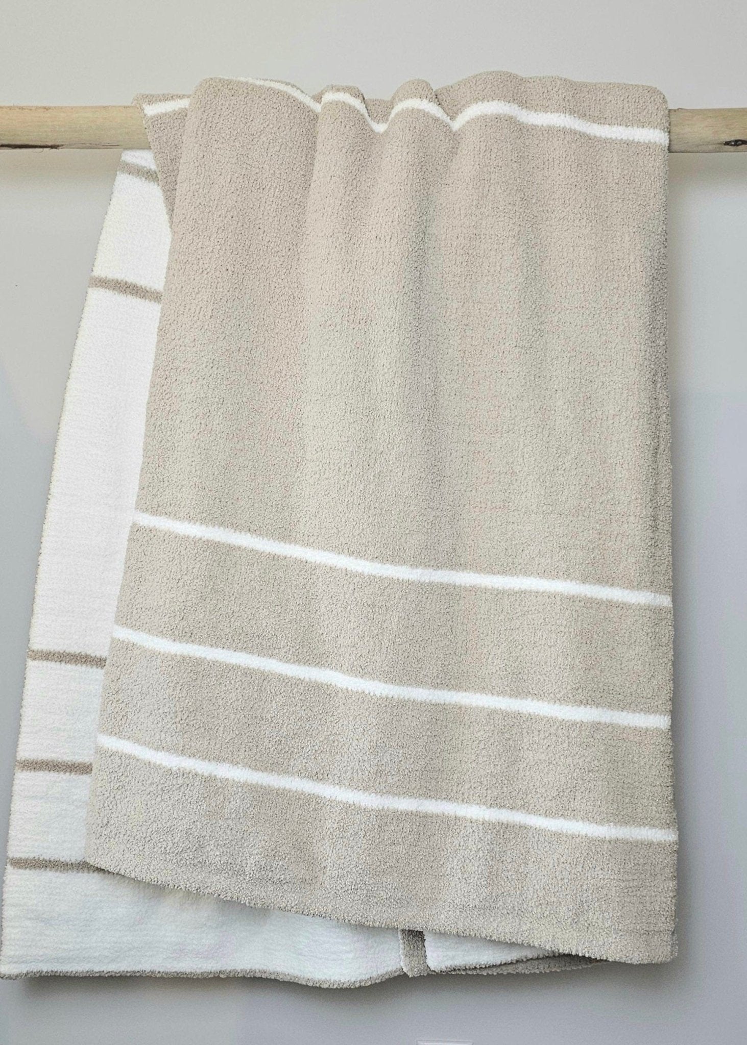Ultra Plush throw Blanket, Similar to sunday citizen dupe, marshmallow throw, snug throw blanket, double layer throw, cold weather bedding, warm blanket, beach decor, coastal decor, greige throw, warm grey blanket, striped throw, snag proof blankets, pet bedding, pet friendly blanket, dog lovers throw, dog bedding, small business bedding, modern home decor, barefoot dreams dupe throw