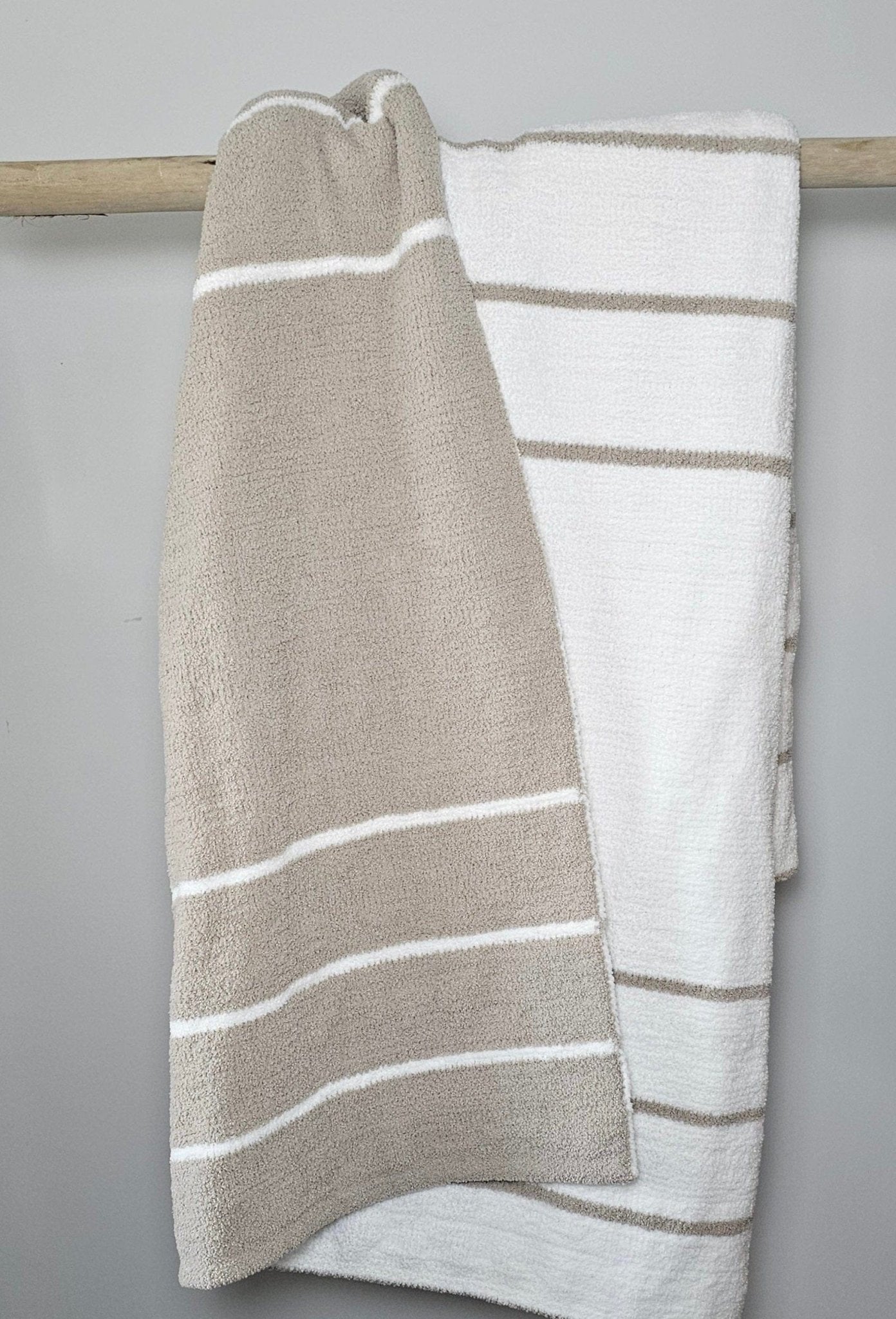 Ultra Plush throw Blanket, Similar to sunday citizen dupe, marshmallow throw, snug throw blanket, double layer throw, cold weather bedding, warm blanket, beach decor, coastal decor, greige throw, warm grey blanket, striped throw, snag proof blankets, pet bedding, pet friendly blanket, dog lovers throw, dog bedding, small business bedding, modern home decor, barefoot dreams dupe throw